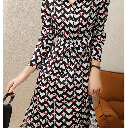 Replica Valentino Dresses Short Sleeved For Women #1067339 $92.00 USD for Wholesale
