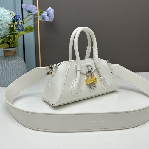 Replica Givenchy AAA Quality Messenger Bags For Women #1069686 $108.00 USD for Wholesale