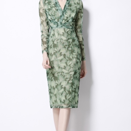 Replica Valentino Dresses Long Sleeved For Women #1073048, $64.00 USD, [ITEM#1073048], Replica Valentino Dresses outlet from China