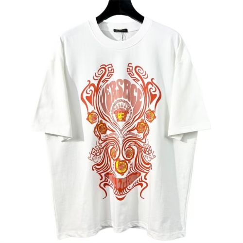 Replica Versace T-Shirts Short Sleeved For Unisex #1073134, $42.00 USD, [ITEM#1073134], Replica Versace T-Shirts outlet from China