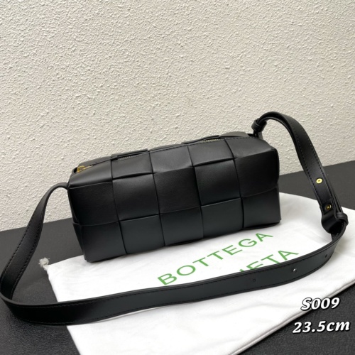 Replica Bottega Veneta BV AAA Quality Messenger Bags For Women #1077148 $92.00 USD for Wholesale