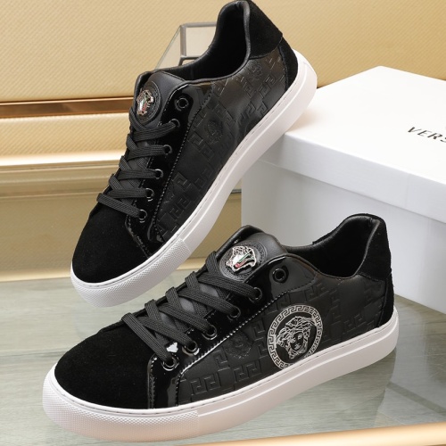 Replica Versace Casual Shoes For Men #1077462 $85.00 USD for Wholesale
