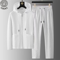$98.00 USD Versace Tracksuits Long Sleeved For Men #1068871