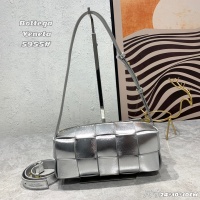 $92.00 USD Bottega Veneta BV AAA Quality Shoulder Bags For Women #1069497