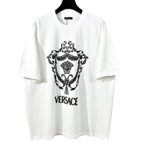 $42.00 USD Versace T-Shirts Short Sleeved For Unisex #1073136