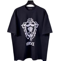 $42.00 USD Versace T-Shirts Short Sleeved For Unisex #1073137