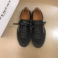 $98.00 USD Givenchy Casual Shoes For Men #1073603