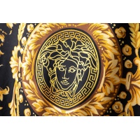 $25.00 USD Versace T-Shirts Short Sleeved For Men #1075691