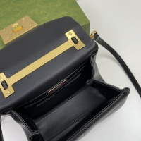 $102.00 USD Valentino AAA Quality Messenger Bags For Women #1076326