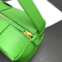 $92.00 USD Bottega Veneta BV AAA Quality Messenger Bags For Women #1077144