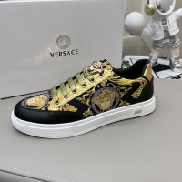 $72.00 USD Versace Casual Shoes For Men #1077324