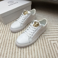 $72.00 USD Versace Casual Shoes For Men #1077355