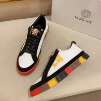 $72.00 USD Versace Casual Shoes For Men #1078702