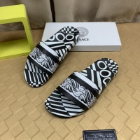 $68.00 USD Versace Slippers For Men #1079130