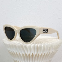 $60.00 USD Balenciaga AAA Quality Sunglasses #1079621