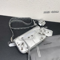 $108.00 USD Balenciaga AAA Quality Messenger Bags For Women #1082017