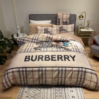 Burberry Bedding #1083378