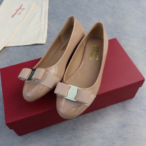 Replica Salvatore Ferragamo Flat Shoes For Women #1099072, $96.00 USD, [ITEM#1099072], Replica Salvatore Ferragamo Flat Shoes outlet from China