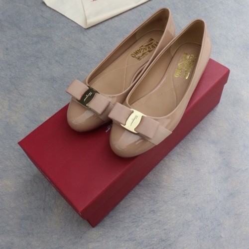 Replica Salvatore Ferragamo Flat Shoes For Women #1099072 $96.00 USD for Wholesale