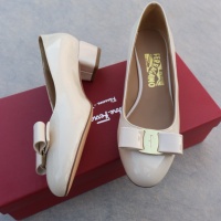 $96.00 USD Salvatore Ferragamo Flat Shoes For Women #1099060