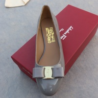 $96.00 USD Salvatore Ferragamo Flat Shoes For Women #1099064