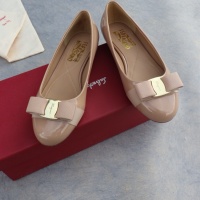 $96.00 USD Salvatore Ferragamo Flat Shoes For Women #1099072