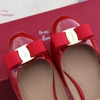 $96.00 USD Salvatore Ferragamo Flat Shoes For Women #1099076