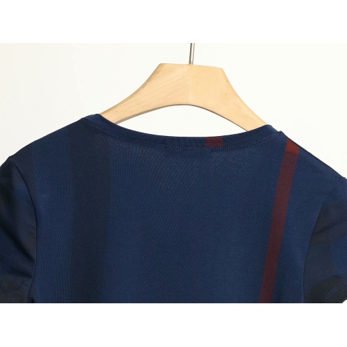 Replica Burberry T-Shirts Short Sleeved For Women #1100915 $34.00 USD for Wholesale