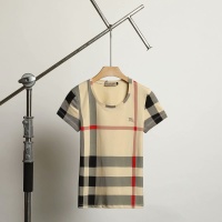 Burberry T-Shirts Short Sleeved For Women #1100914