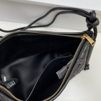 $96.00 USD Bottega Veneta BV AAA Quality Shoulder Bags For Women #1108634