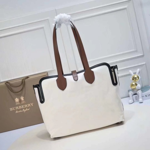 Replica Burberry AAA Quality Shoulder Bags For Women #1114583 $96.00 USD for Wholesale