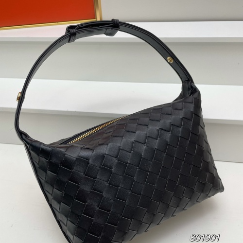 Replica Bottega Veneta BV AAA Quality Handbags For Women #1115214 $96.00 USD for Wholesale