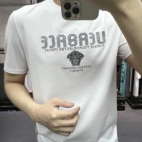 $64.00 USD Versace T-Shirts Short Sleeved For Men #1112762