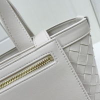 $102.00 USD Bottega Veneta BV AAA Handbags For Women #1114575