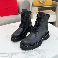 Valentino Boots For Women #1121158