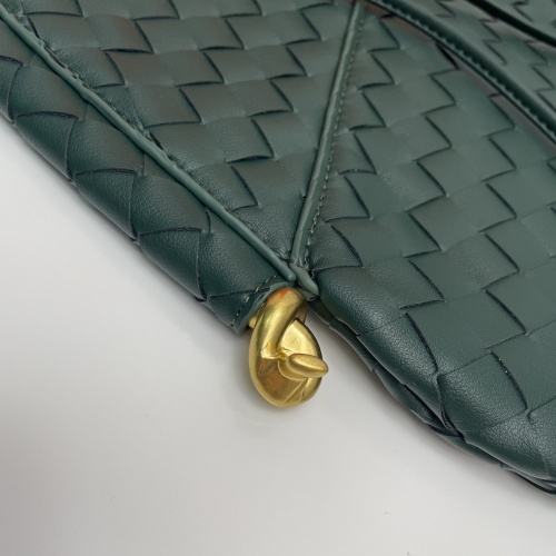Replica Bottega Veneta BV AAA Quality Shoulder Bags For Women #1122050 $96.00 USD for Wholesale