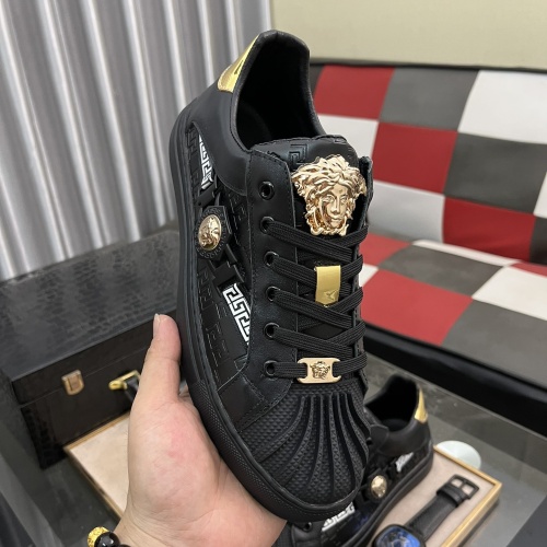 Replica Versace Casual Shoes For Men #1125134 $76.00 USD for Wholesale