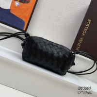Bottega Veneta BV AAA Quality Messenger Bags For Women #1122042