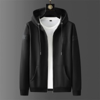 $85.00 USD Versace Tracksuits Long Sleeved For Men #1130459