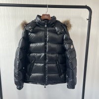 Moncler Down Feather Coat Long Sleeved For Men #1131286
