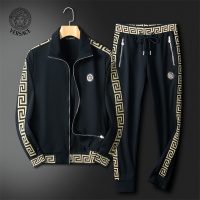 $85.00 USD Versace Tracksuits Long Sleeved For Men #1133138