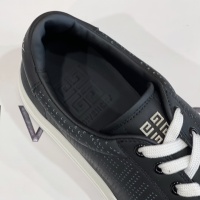 $72.00 USD Givenchy Casual Shoes For Men #1133748