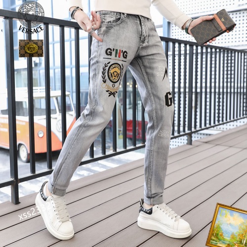 Replica Versace Jeans For Men #1135939 $48.00 USD for Wholesale