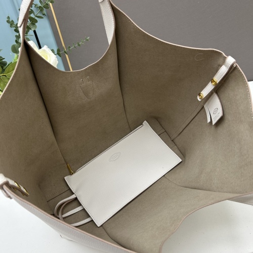 Replica TOD'S AAA Quality Handbags For Women #1138496 $125.00 USD for Wholesale