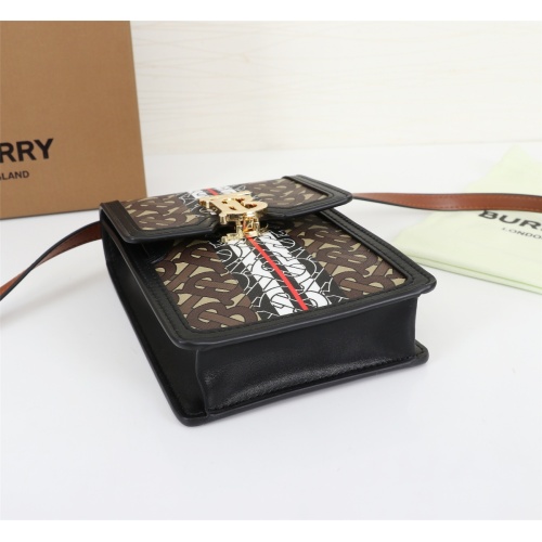 Replica Burberry AAA Quality Messenger Bags For Women #1139930 $102.00 USD for Wholesale