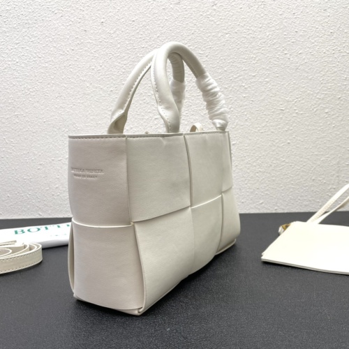 Replica Bottega Veneta BV AAA Quality Handbags For Women #1144111 $98.00 USD for Wholesale