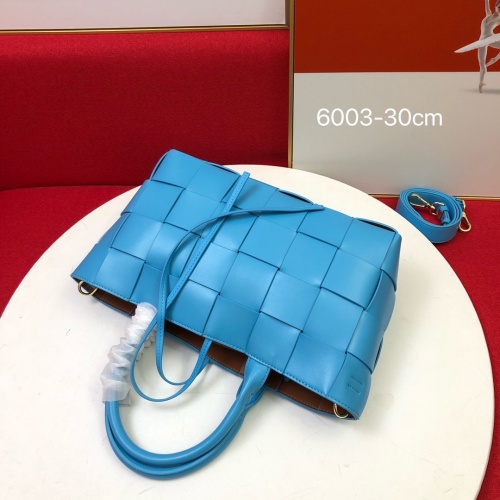Replica Bottega Veneta BV AAA Quality Handbags For Women #1144131 $122.00 USD for Wholesale