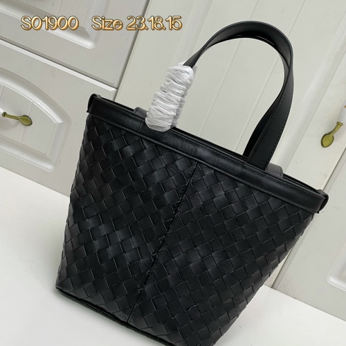 Replica Bottega Veneta BV AAA Quality Handbags For Women #1144148 $102.00 USD for Wholesale