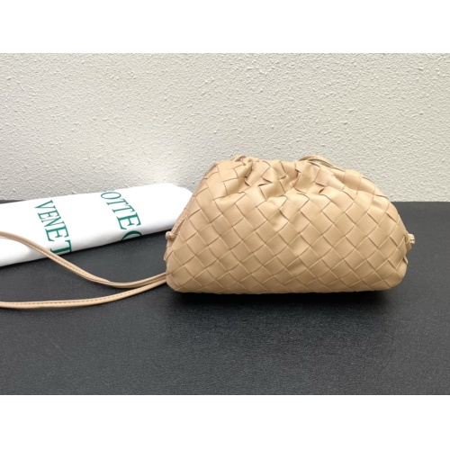Replica Bottega Veneta BV AAA Quality Messenger Bags For Women #1144229 $122.00 USD for Wholesale