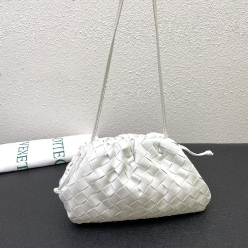 Replica Bottega Veneta BV AAA Quality Messenger Bags For Women #1144230 $122.00 USD for Wholesale